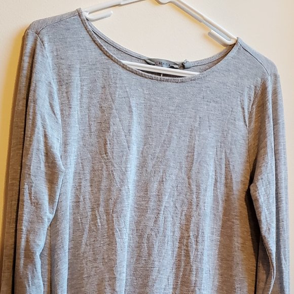 Athleta Gray Scoop Neck Jersey Size Small - Picture 2 of 16